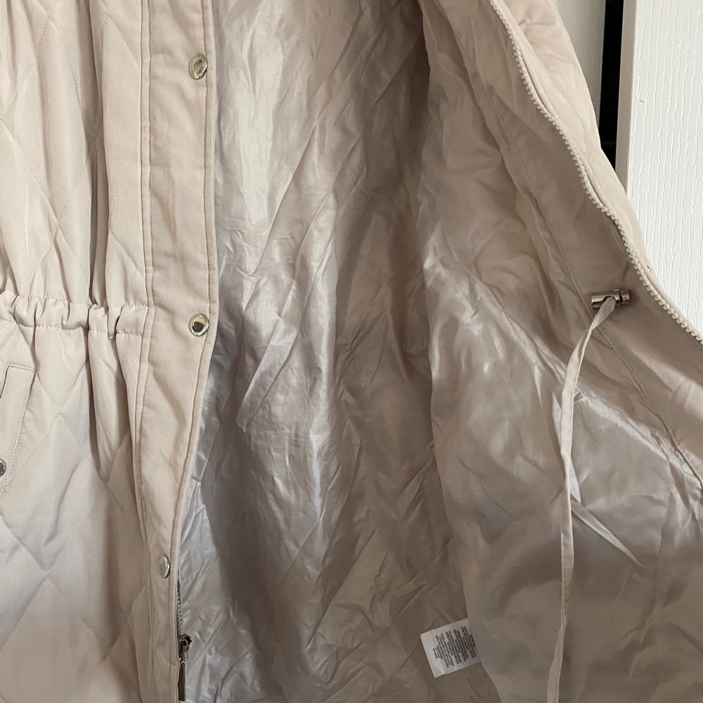 Jacket - Picture 3 of 8